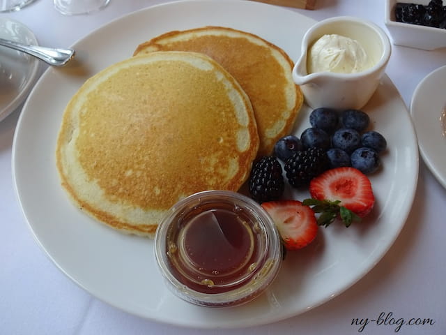 モホンク・マウンテン・ハウスのパンケーキ